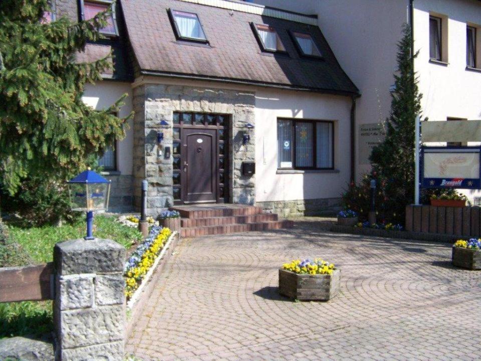 Familien-Hotel Am Traenkbachtal 弗劳恩瓦尔德 外观 照片